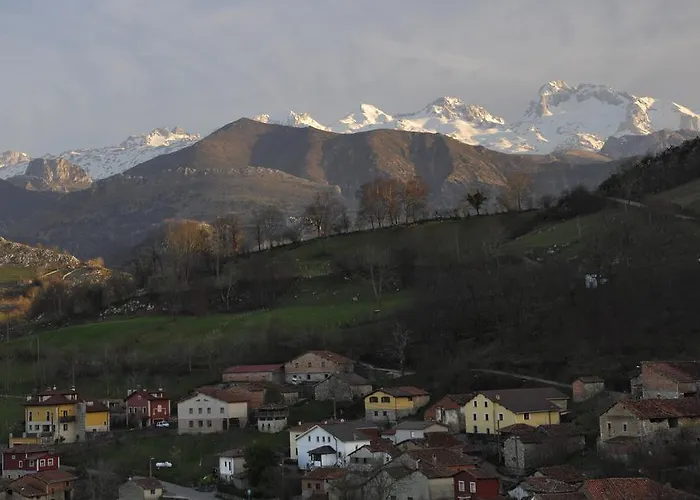 Ferienhaus La Terraza De Onis